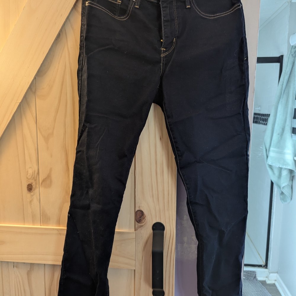Levi's 311 Shapping Skinny Denim jeans